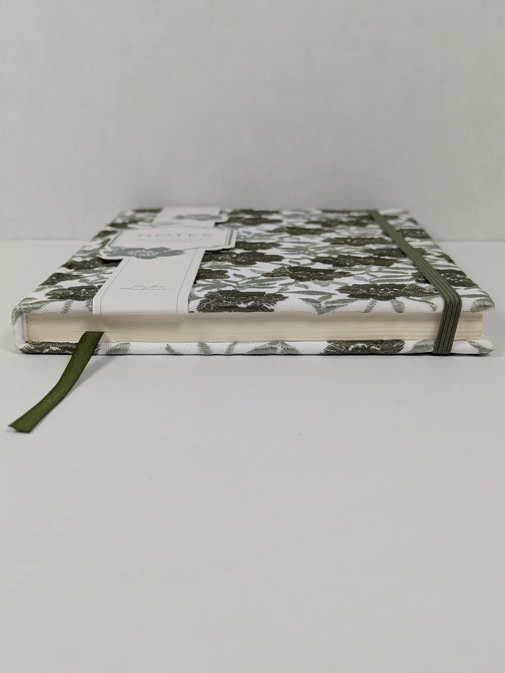 Studio Montrose Floral Hardcover Notebook Journal Green White 200 Ruled Pgs NWT
